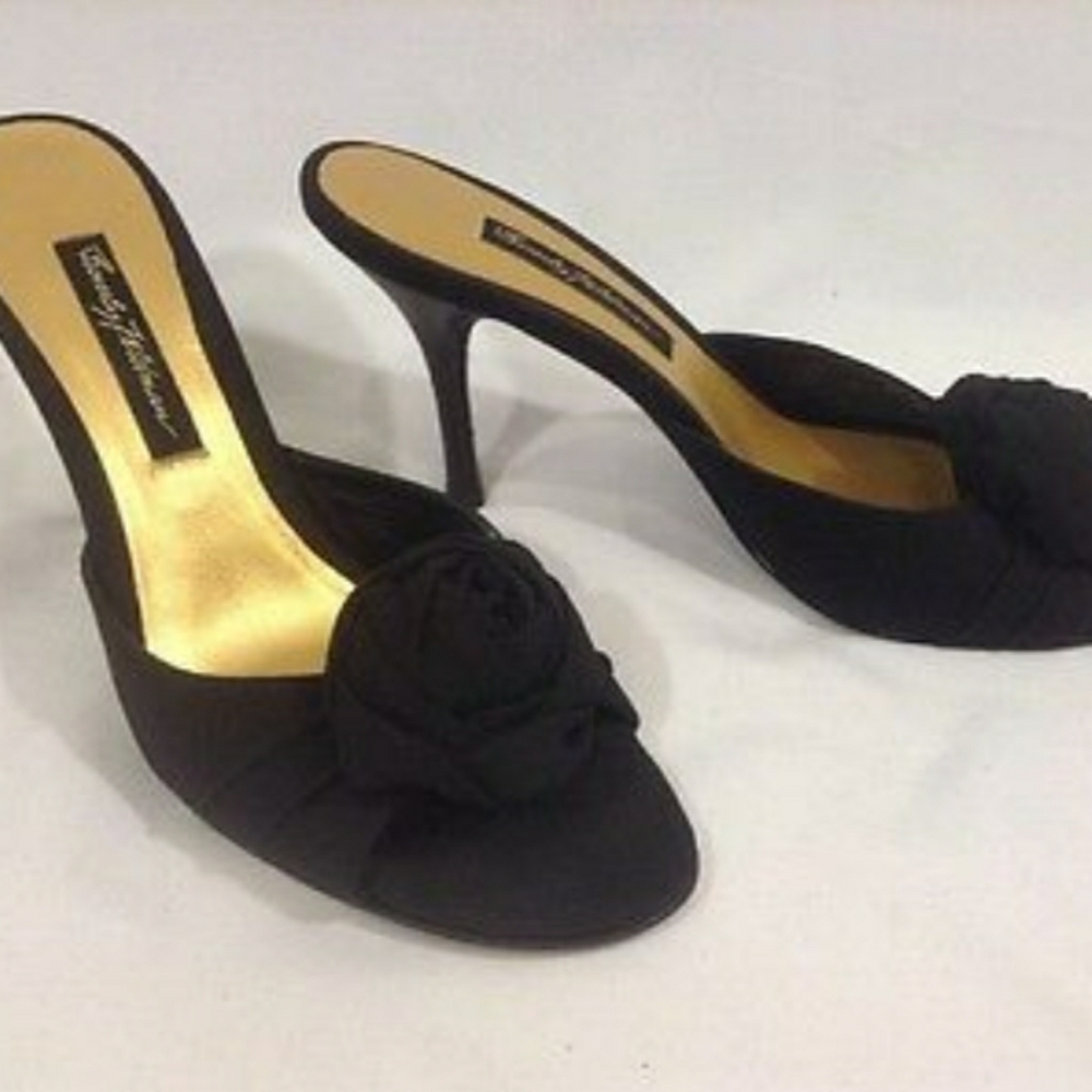 Beverly Feldman Heels